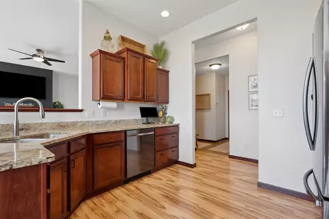 Entry Way - 2816 Pendleton Dr, Cedar Falls, IA 50613 photo 2 of 3