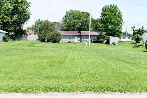 Oak Street, Osage, IA 50461