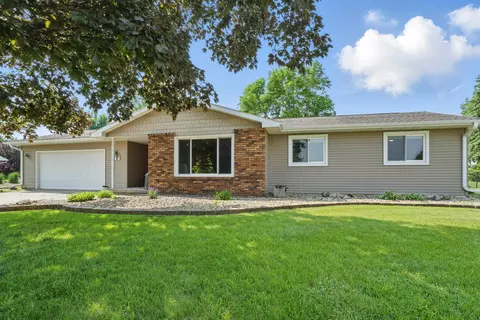 219 Lichty Blvd, Waterloo, IA 50701