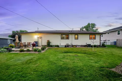 1152 E Ridgeway Ave, Waterloo, IA 50702 photo 17