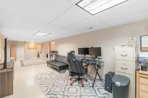 1152 E Ridgeway Ave, Waterloo, IA 50702 photo 15