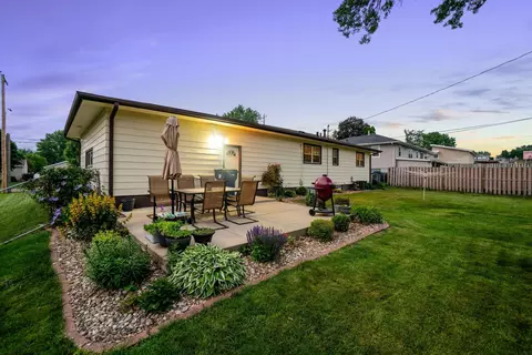 1152 E Ridgeway Ave, Waterloo, IA 50702 photo 18