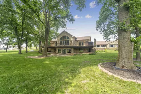 2606 Quasqueton Diagonal Blvd, Independence, IA 50644