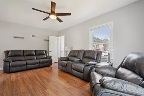 806 3rd St, Reinbeck, IA 50669 photo 15