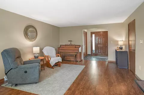 247 Lambeth Rd, Waterloo, IA 50701 photo 10