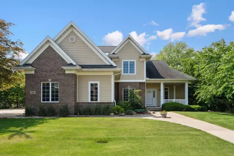 3122 Cobblestone Ct, Cedar Falls, IA 50613