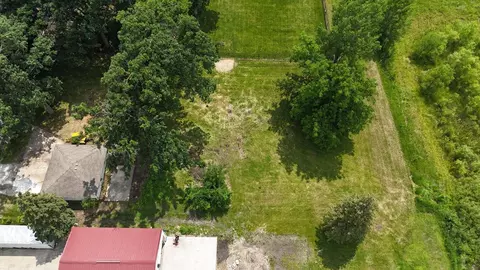 524 S Hackett Rd, Waterloo, IA 50701 photo 22