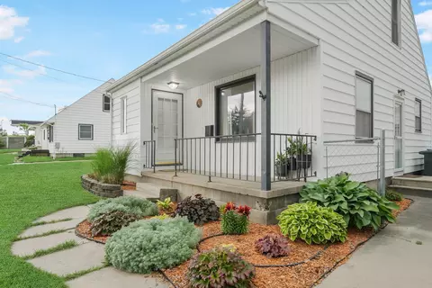 746 Stephan Ave, Waterloo, IA 50701 photo 3