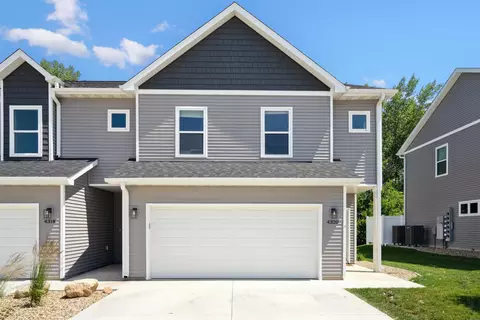 4320 Spruce Creek Dr #405, Cedar Falls, IA 50613