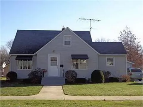 306 S Chestnut Ave, New Hampton, IA 50659