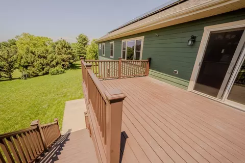 Exterior - 105 Ranchview Ct, Decorah, IA 52101 photo 5 of 6