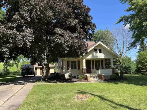 708 Chicago St, Sumner, IA 50674