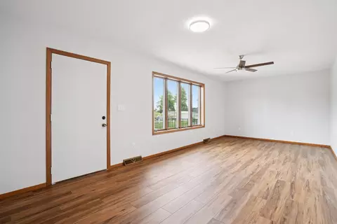 406 E 6th St, Readlyn, IA 50668 photo 11