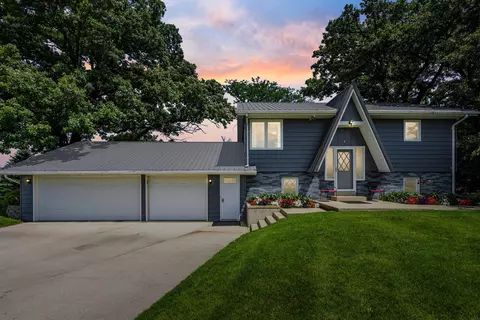 1265 Badger Ave, Plainfield, IA 50666