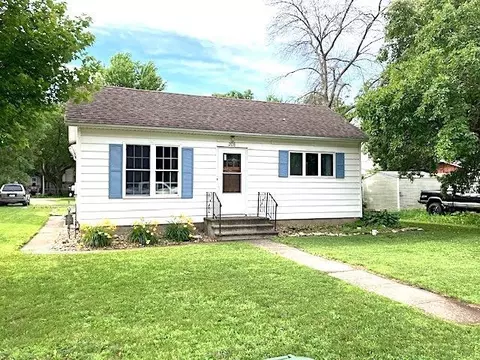 208 W Dow, Greene, IA 50636