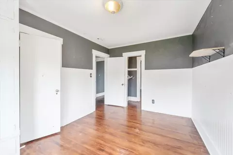 Bedroom - 1009 11th St, Eldora, IA 50627 photo 3 of 4