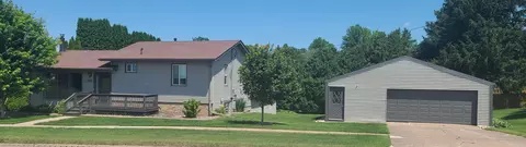306 W Davis St, Monona, IA 52159