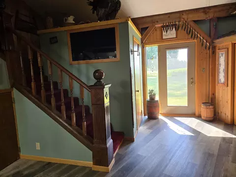 945 County St, Ridgeway, IA 52165 photo 8