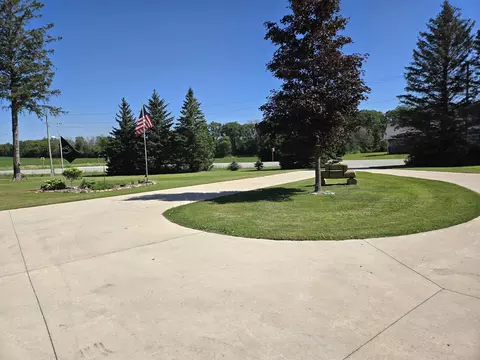 945 County St, Ridgeway, IA 52165 photo 33
