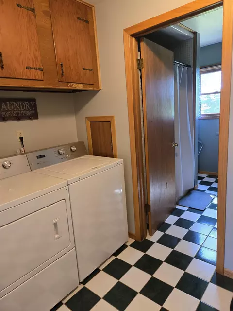 945 County St, Ridgeway, IA 52165 photo 17