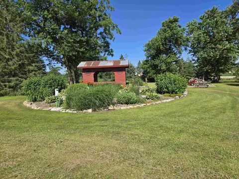 945 County St, Ridgeway, IA 52165 photo 34