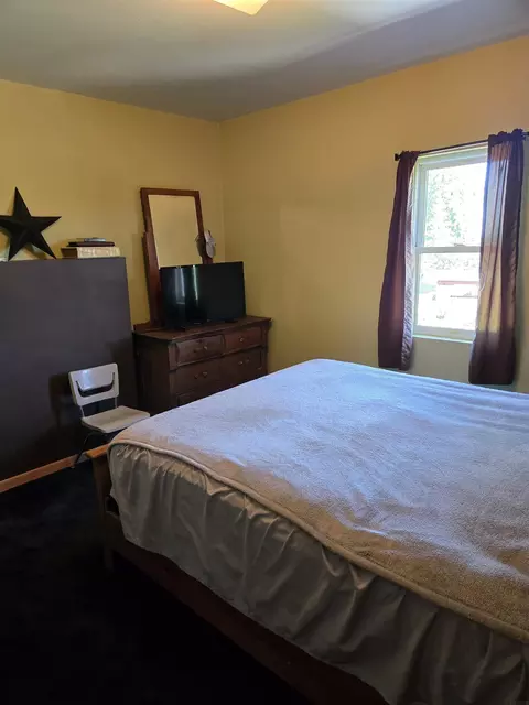 945 County St, Ridgeway, IA 52165 photo 25