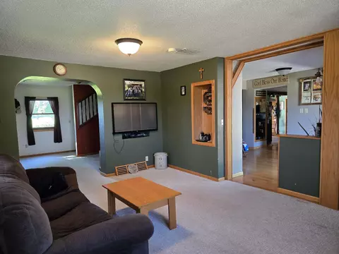 945 County St, Ridgeway, IA 52165 photo 11