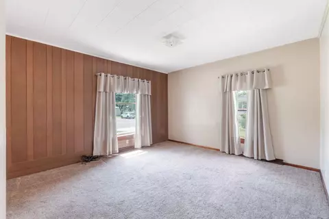 102 E 8th St, Sumner, IA 50674 photo 11
