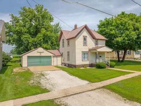 102 E 8th St, Sumner, IA 50674 photo 36