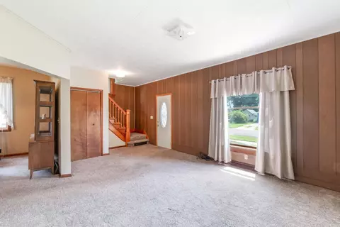 102 E 8th St, Sumner, IA 50674 photo 10
