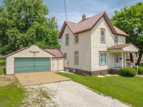 102 E 8th St, Sumner, IA 50674 photo 34