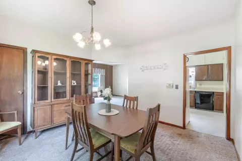 102 E 8th St, Sumner, IA 50674 photo 8
