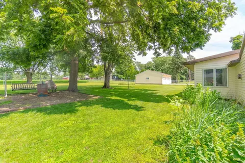 102 E 8th St, Sumner, IA 50674 photo 27