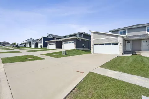 Other - 822 Grindstone Cir, Waterloo, IA 50702 photo 2 of 10