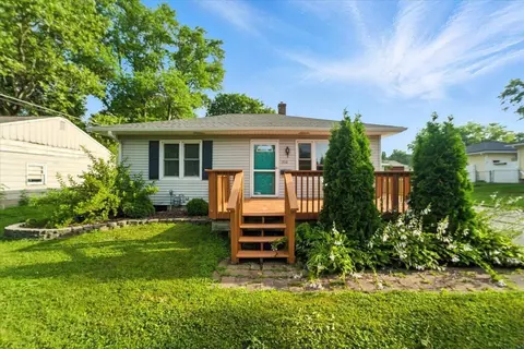 1510 Madison St, Cedar Falls, IA 50613