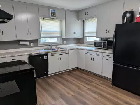 Kitchen - 219 E 3rd Ave, Cresco, IA 52136 photo 2 of 3