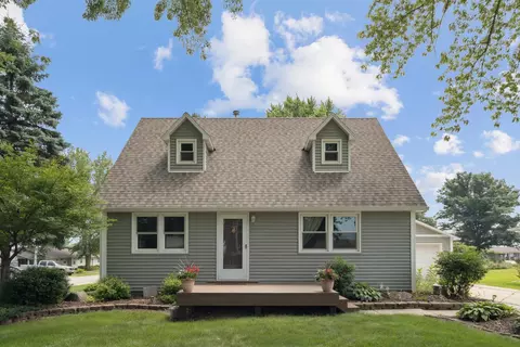 901 SE 1st St, Tripoli, IA 50676