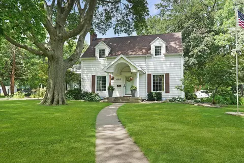 1002 Prospect Blvd, Waterloo, IA 50701