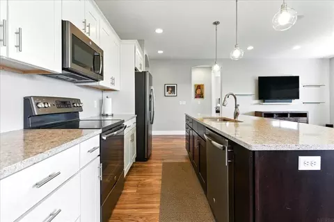4507 Donald Dr, Cedar Falls, IA 50613 photo 7