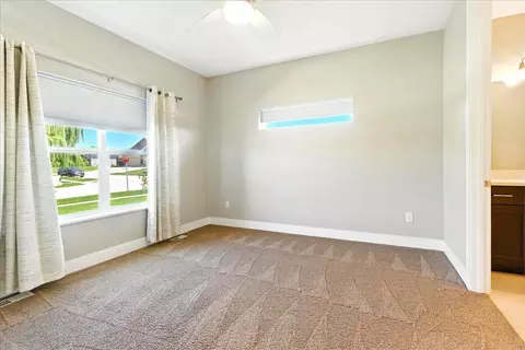 4507 Donald Dr, Cedar Falls, IA 50613 photo 10
