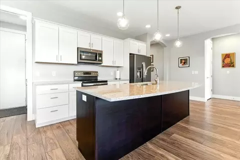 4507 Donald Dr, Cedar Falls, IA 50613 photo 9