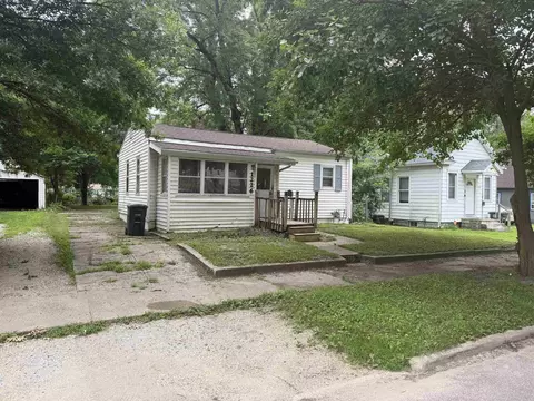 1226 Lincoln, Waterloo, IA 50703