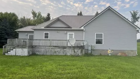 1161 220th St, Ionia, IA 50645