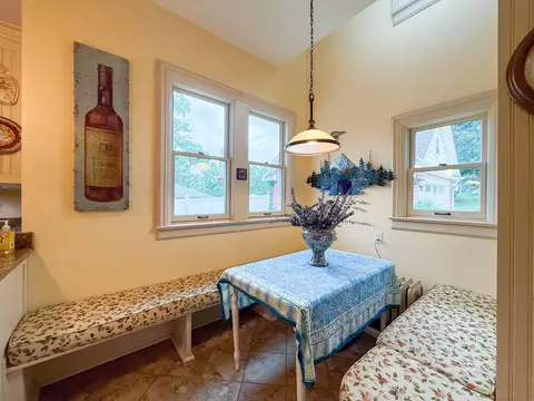 812 Maple Ave, Decorah, IA 52101 photo 27