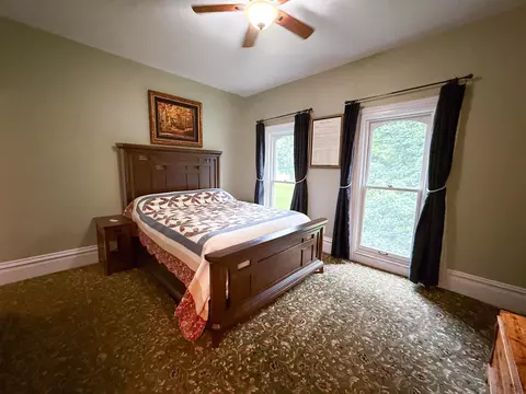 812 Maple Ave, Decorah, IA 52101 photo 43
