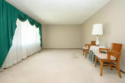 Living - 426 N Plainview, Shell Rock, IA 50670 photo 1 of 2