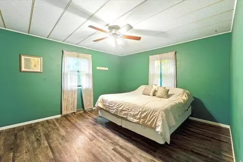 Bedroom - 235 Adams St, Maynard, IA 50655 photo 2 of 4