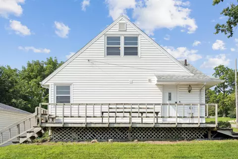 1321 College St, Cedar Falls, IA 50613