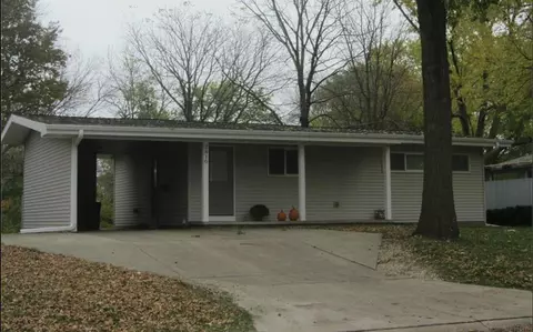 2810 Walnut St, Cedar Falls, IA 50613