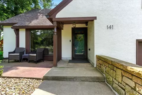 Exterior - 141 Pershing Rd, Waterloo, IA 50701 photo 2 of 12